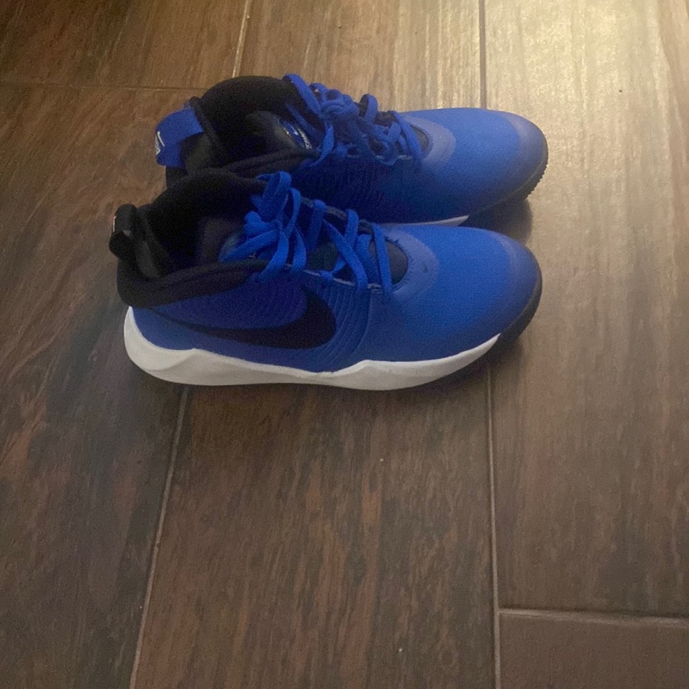 Nike shoes